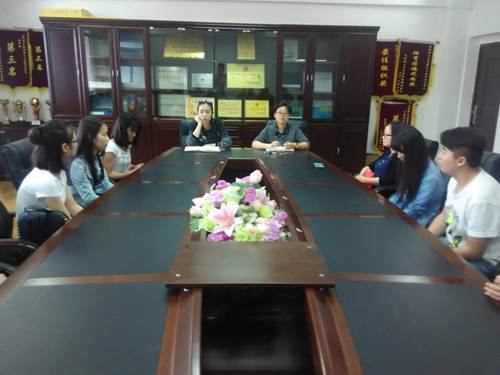 http://lyxy.glut.edu.cn/__local/7/2B/A7/A174328D257F476D099C80C63D3_FC7245A4_13B66.jpg